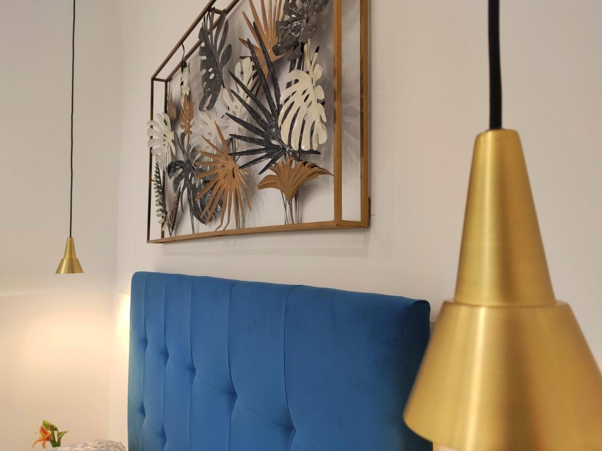 Addu Donn'anna Ai Spagnoli. Appartement